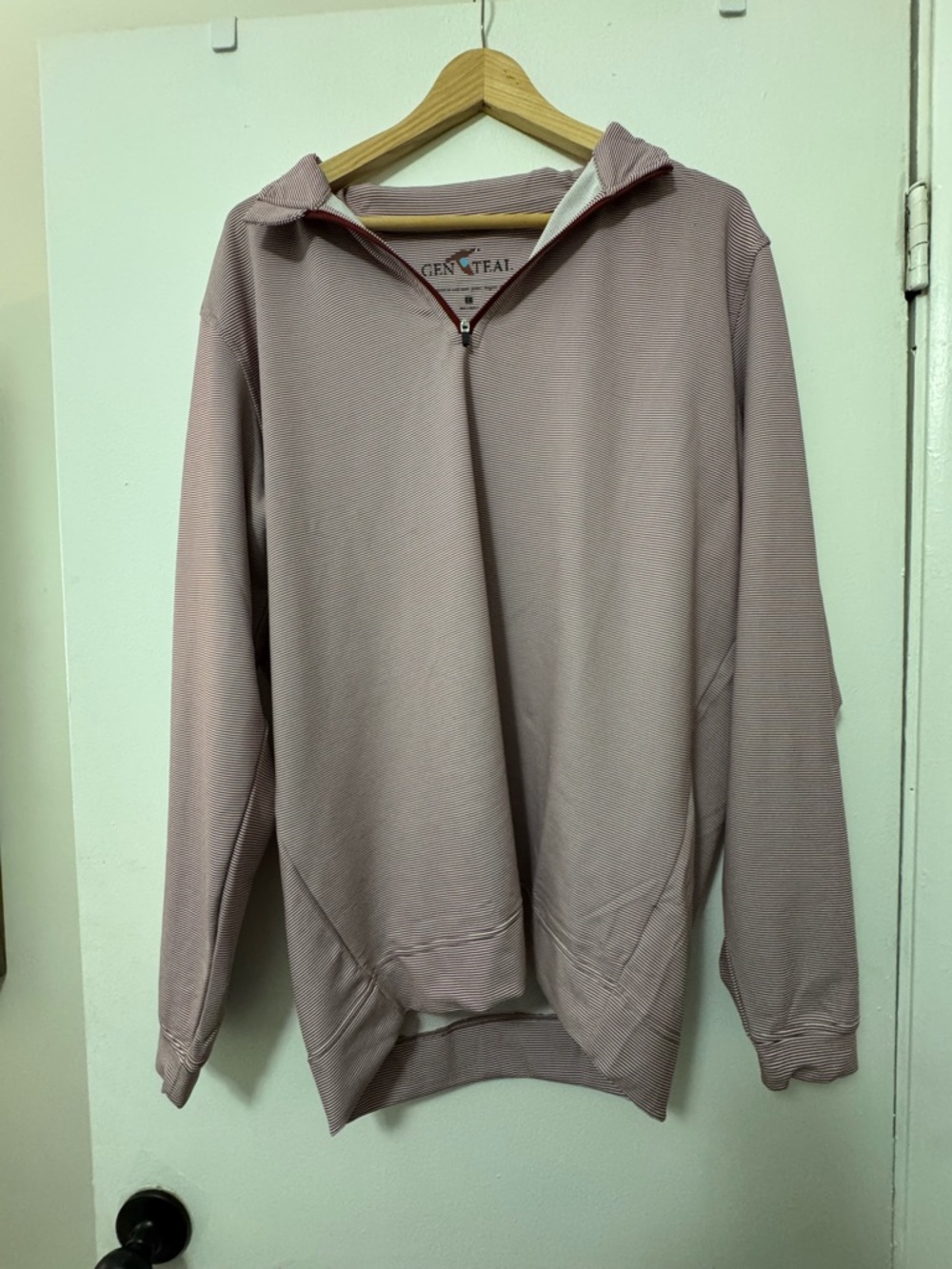 Men's Zip-Up Pullover Sweater in Mauve